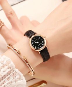 Small Gold Bangle Bracelet Luxury Watches Stainless Steel Retro Ladies Quartz Wristwatches Fashion Casual Women Dress Watch