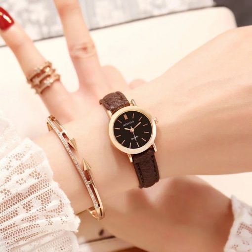 Small Gold Bangle Bracelet Luxury Watches Stainless Steel Retro Ladies Quartz Wristwatches Fashion Casual Women Dress Watch