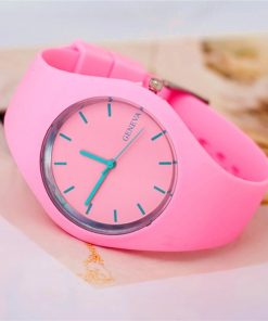 Men watch Women Cream Color Ultra-thin Fashion Gift Silicone Strap Leisure Watch Geneva Sport Wristwatch Women's Jelly Watches