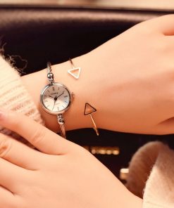 Small Gold Bangle Bracelet Luxury Watches Stainless Steel Retro Ladies Quartz Wristwatches Fashion Casual Women Dress Watch